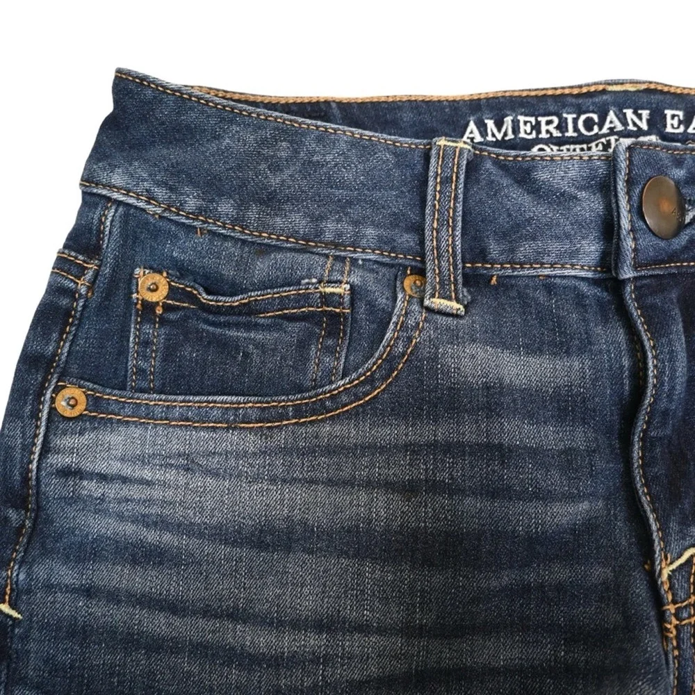 American Eagle Womens 2 Super Stretch Distressed Shortie Denim Shorts